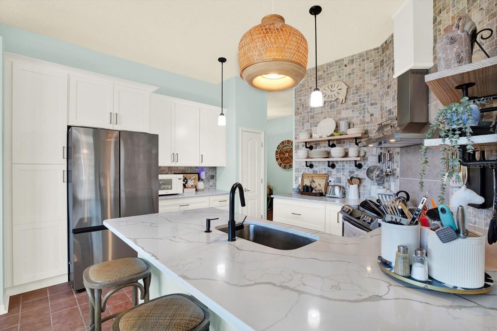 Listing photo id 12 for 13004 Hanley Drive