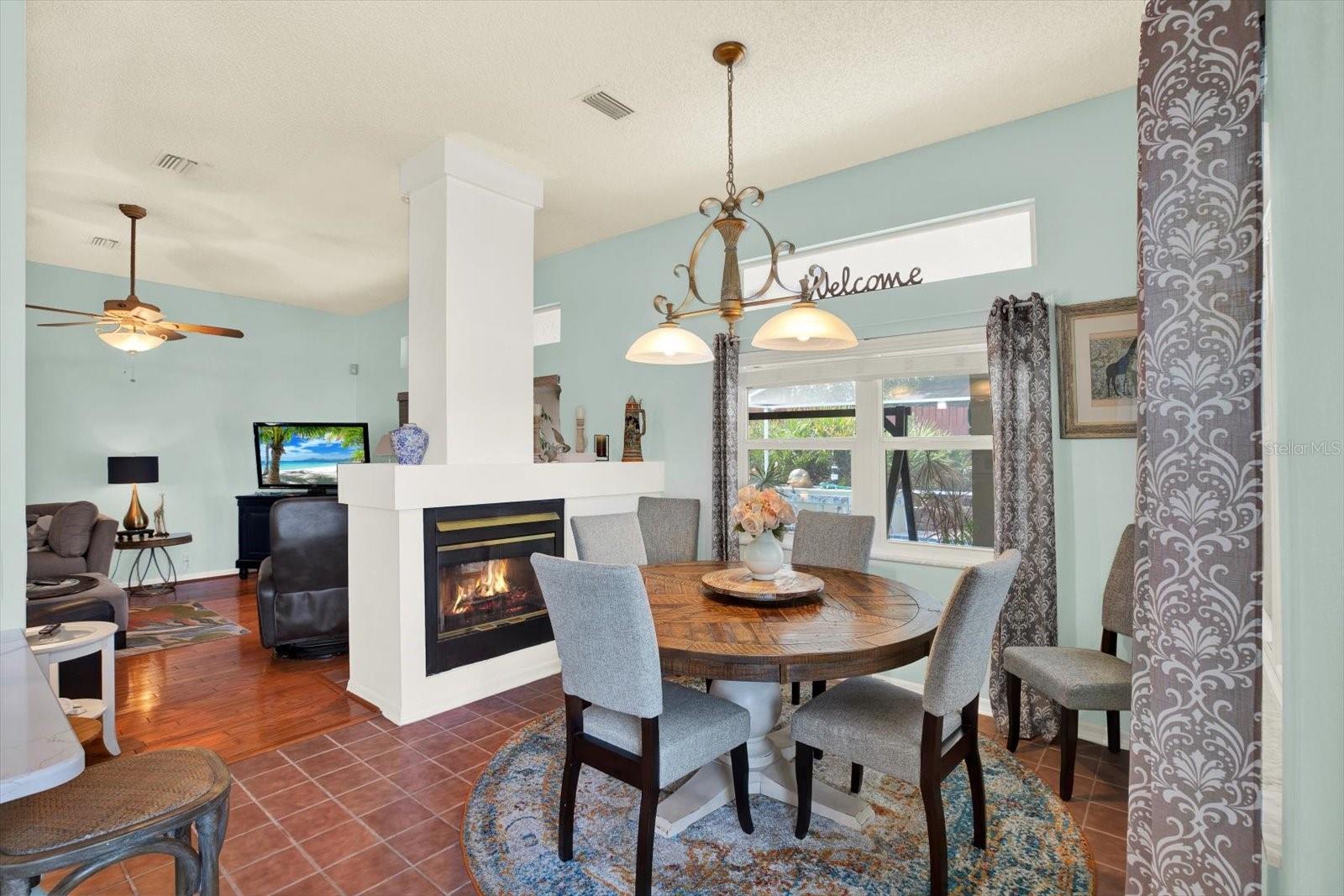 Listing photo id 13 for 13004 Hanley Drive