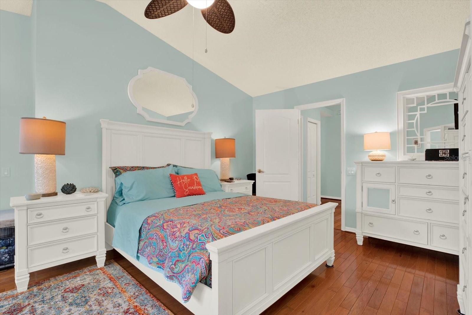 Listing photo id 22 for 13004 Hanley Drive