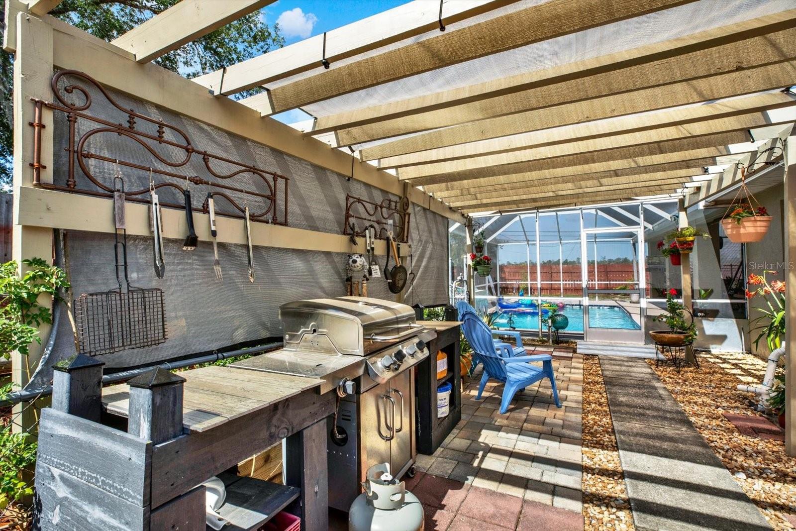 Listing photo id 38 for 13004 Hanley Drive