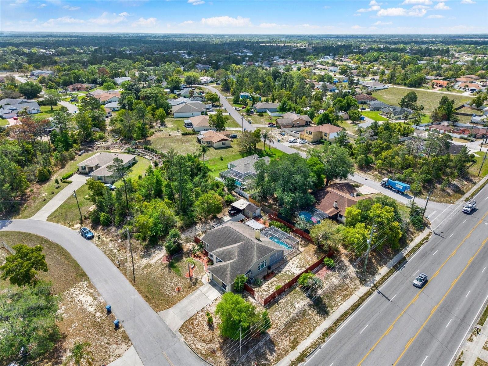 Listing photo id 46 for 13004 Hanley Drive