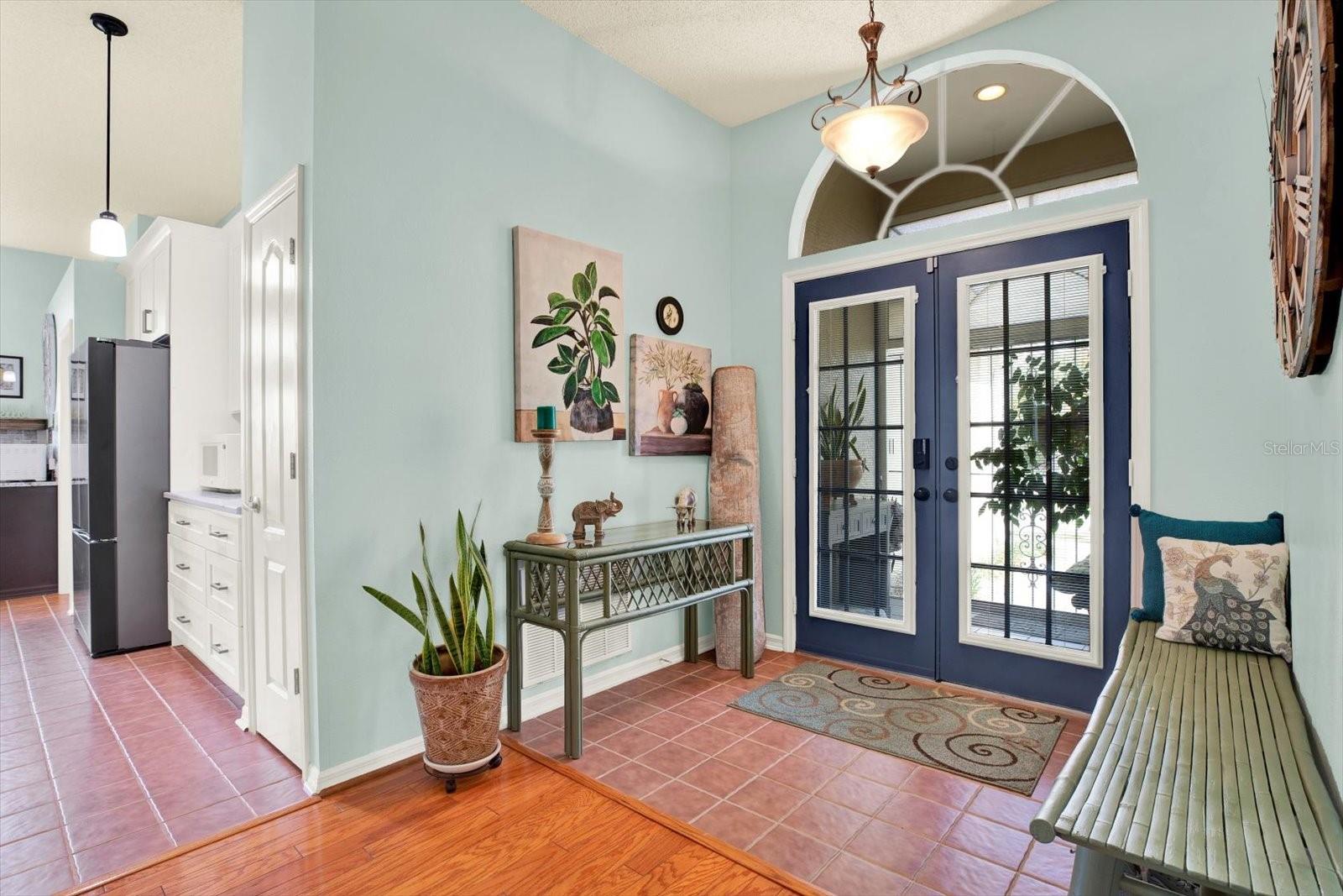 Listing photo id 7 for 13004 Hanley Drive