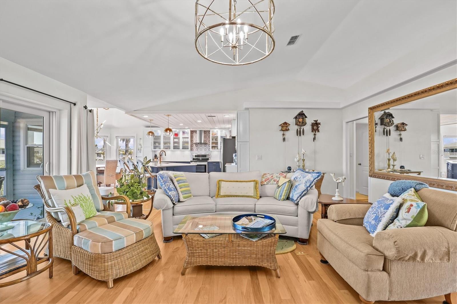 Image 23 of 73 For 4475 Burmuda Drive