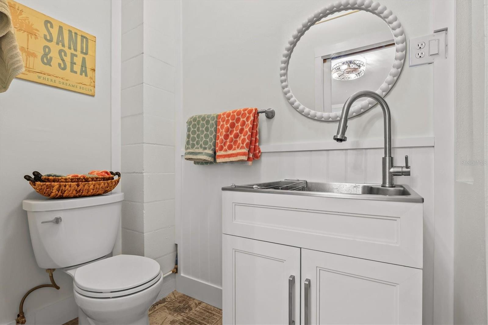 Image 50 of 73 For 4475 Burmuda Drive