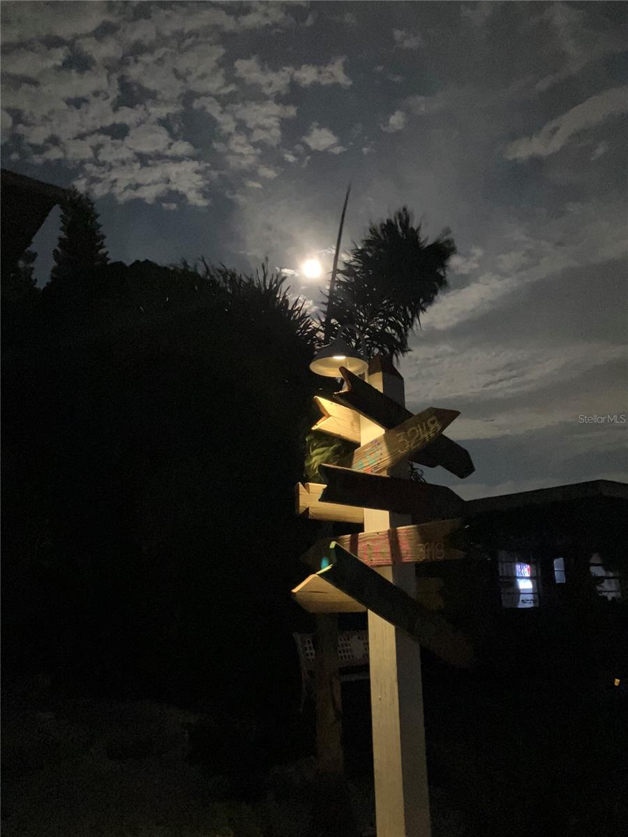 Image 7 of 73 For 4475 Burmuda Drive