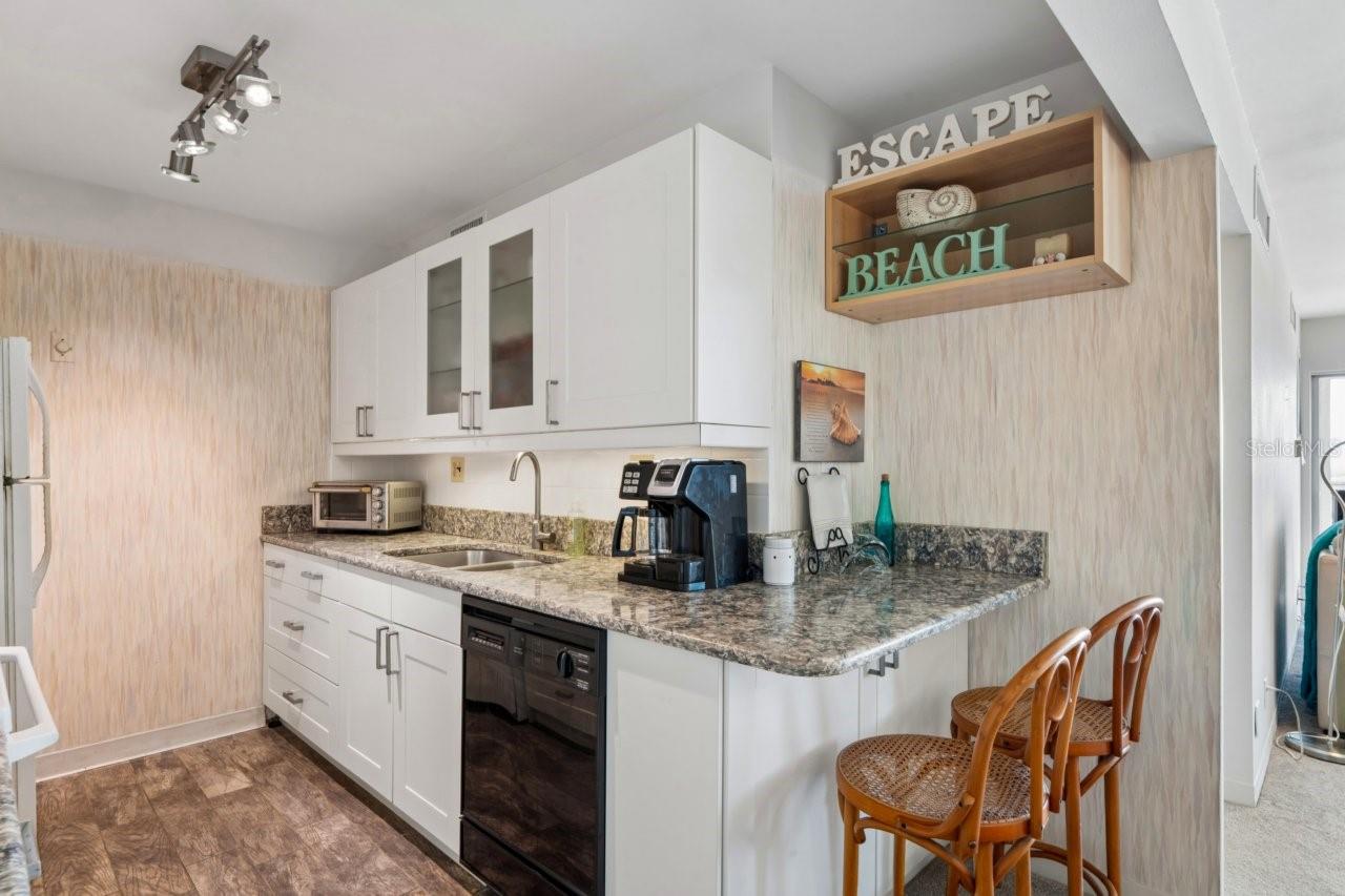 Image 14 of 65 For 10355 Paradise Boulevard 604