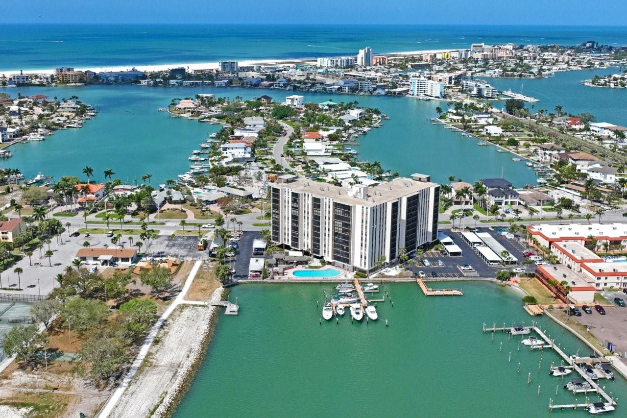 Image 40 of 65 For 10355 Paradise Boulevard 604