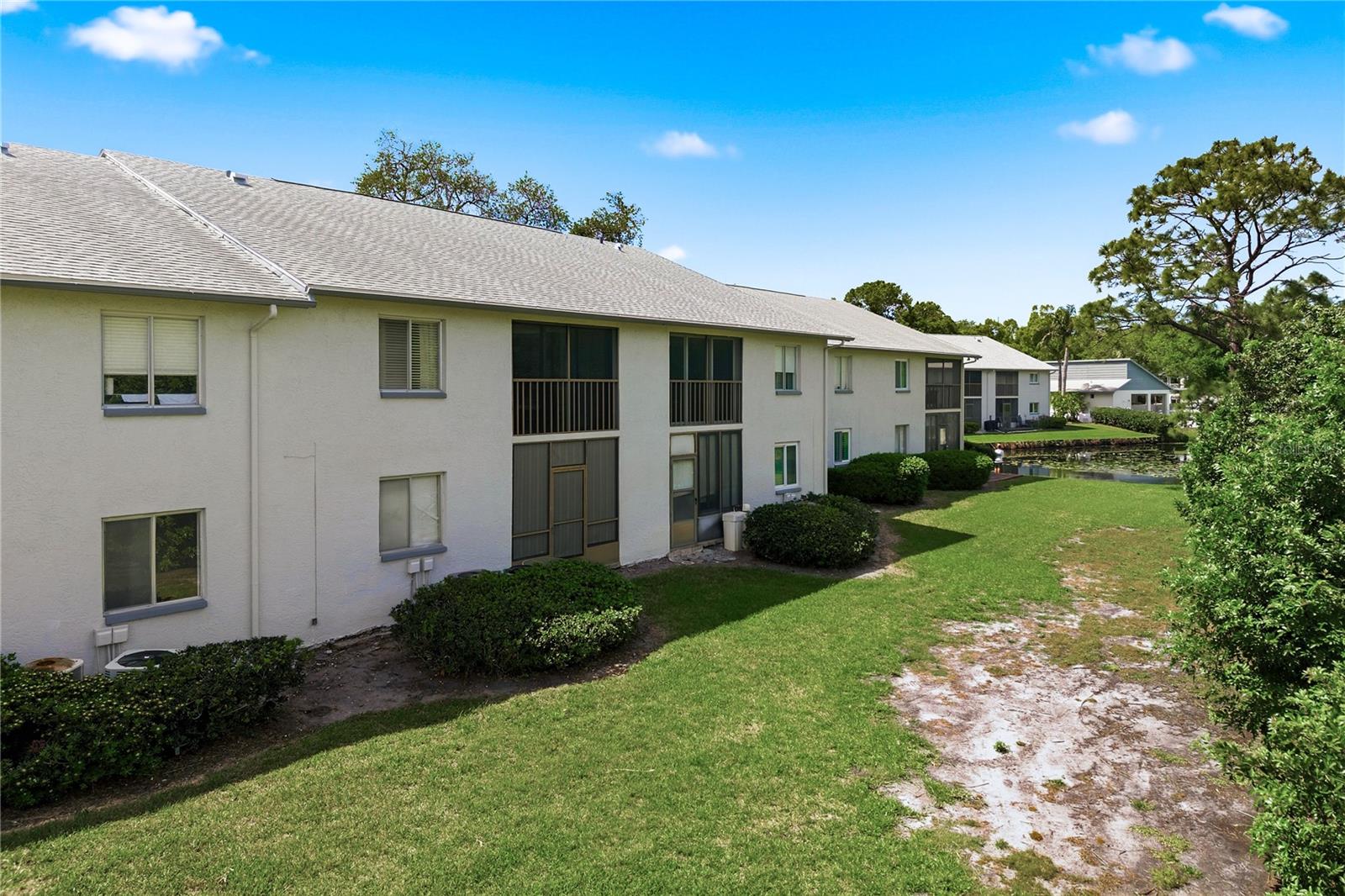 Image 33 of 36 For 11201 122nd Avenue 208