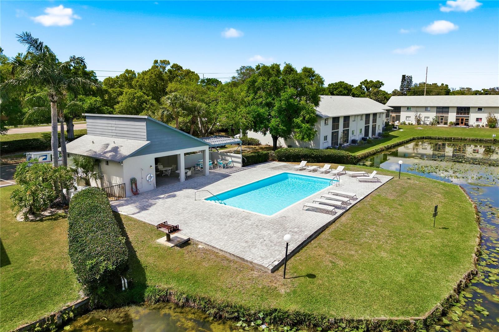 Image 34 of 36 For 11201 122nd Avenue 208