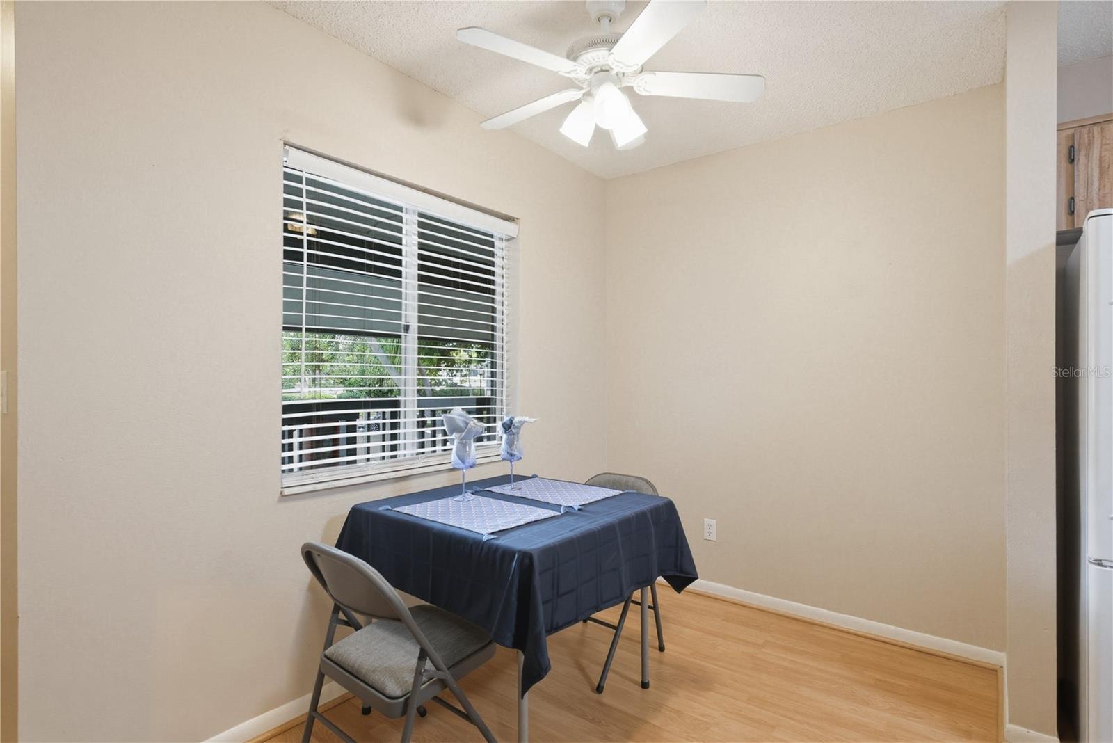 Image 8 of 36 For 11201 122nd Avenue 208