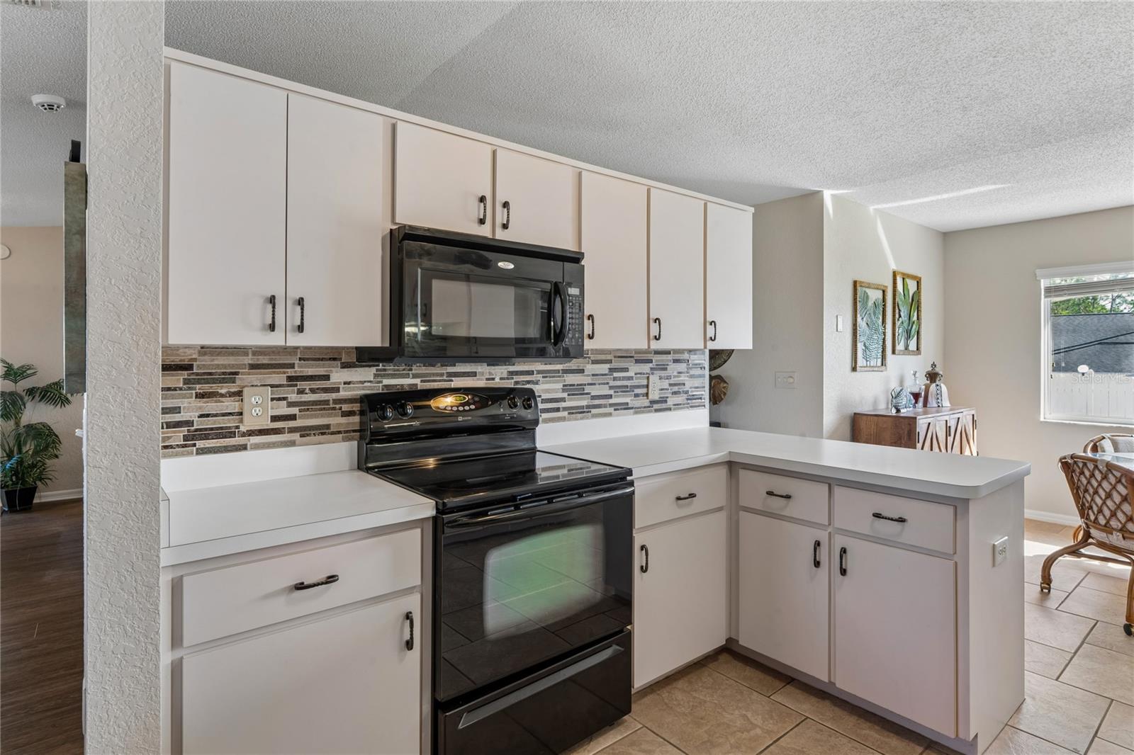 Image 15 of 62 For 5122 Quintilis Street