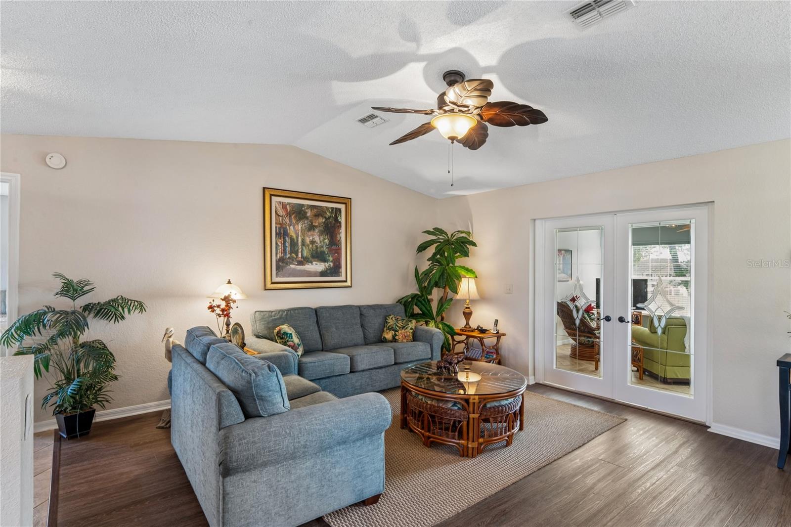 Image 8 of 62 For 5122 Quintilis Street