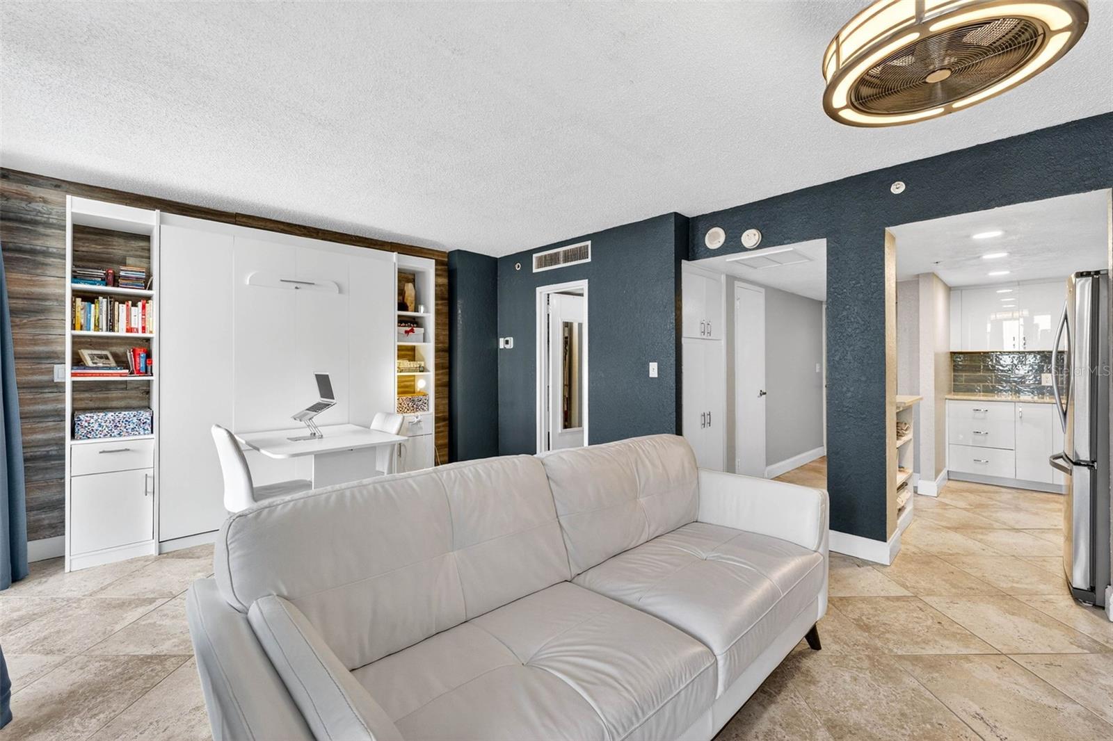 Image 21 of 45 For 470 3rd Street S 318