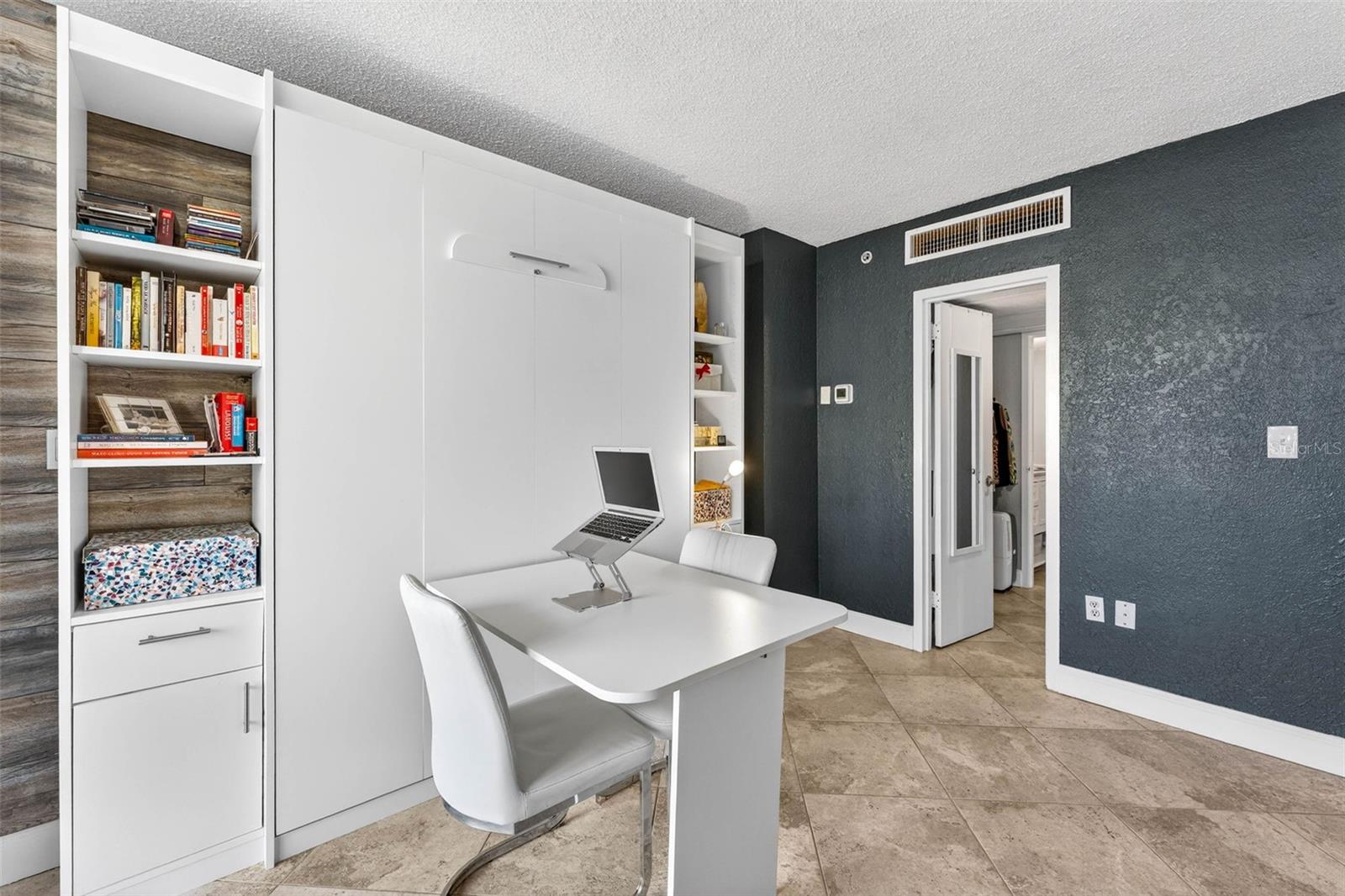 Image 24 of 45 For 470 3rd Street S 318