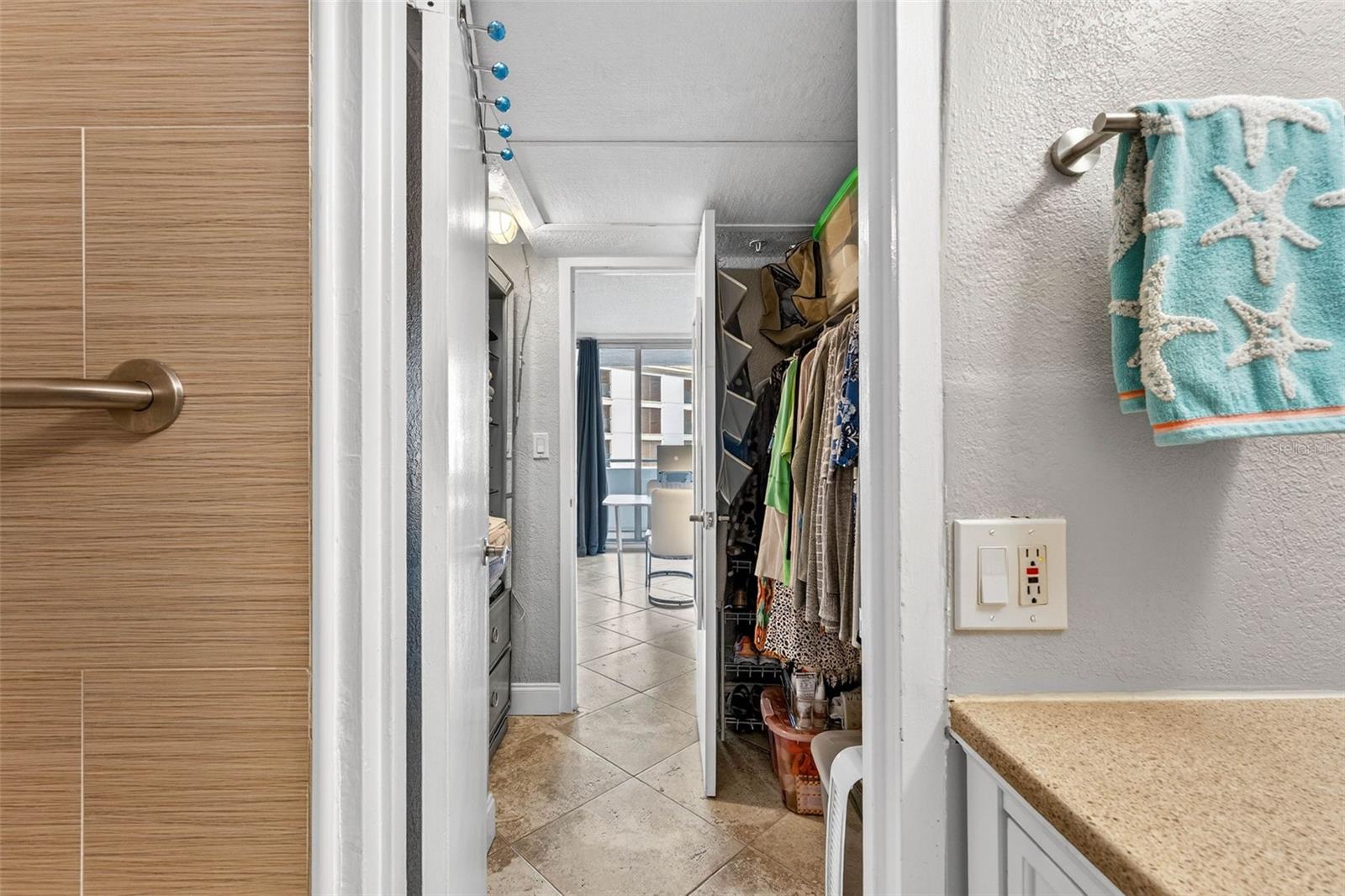 Image 31 of 45 For 470 3rd Street S 318