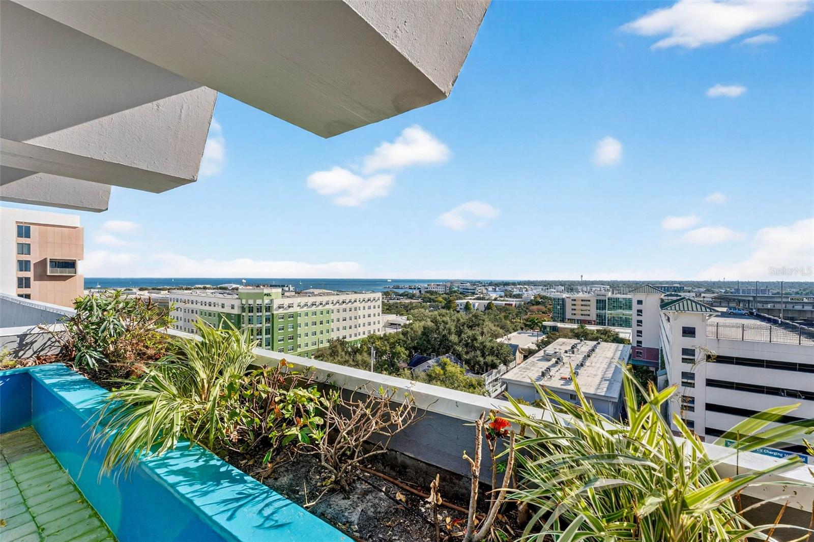 Image 43 of 45 For 470 3rd Street S 318