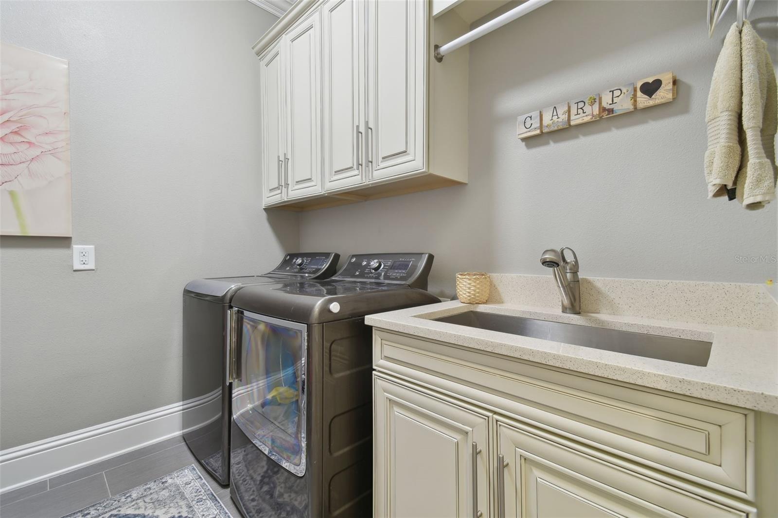 Image 16 of 89 For 3016 Riders Pass