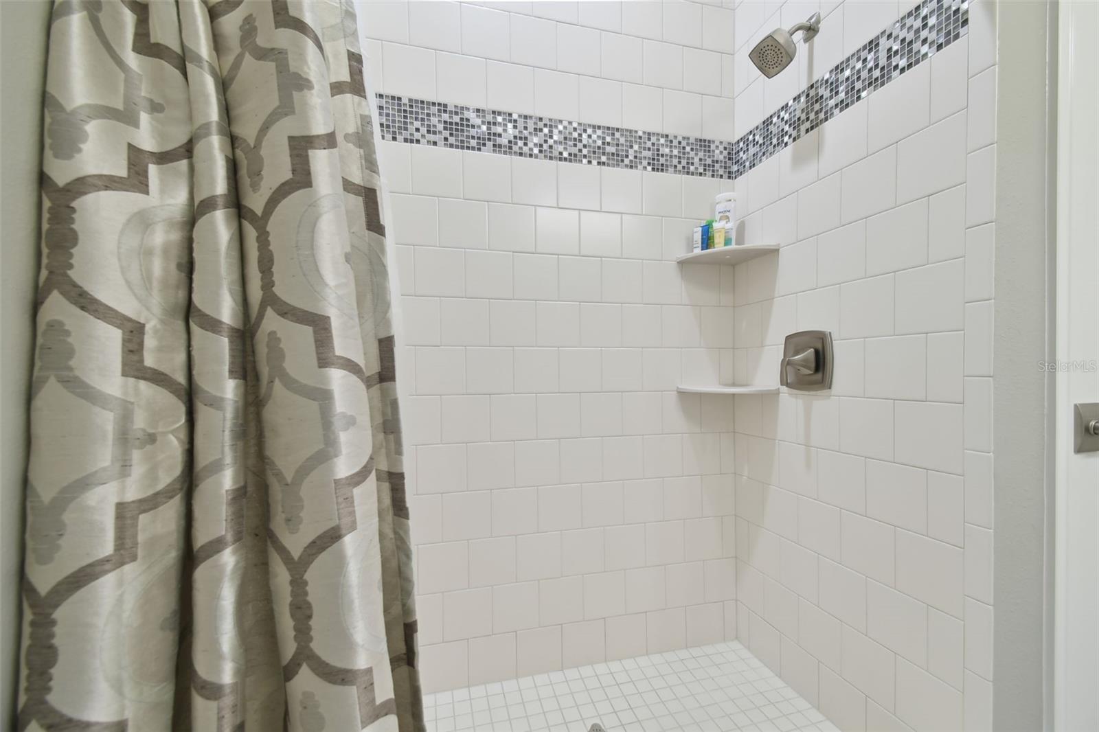 Image 19 of 89 For 3016 Riders Pass