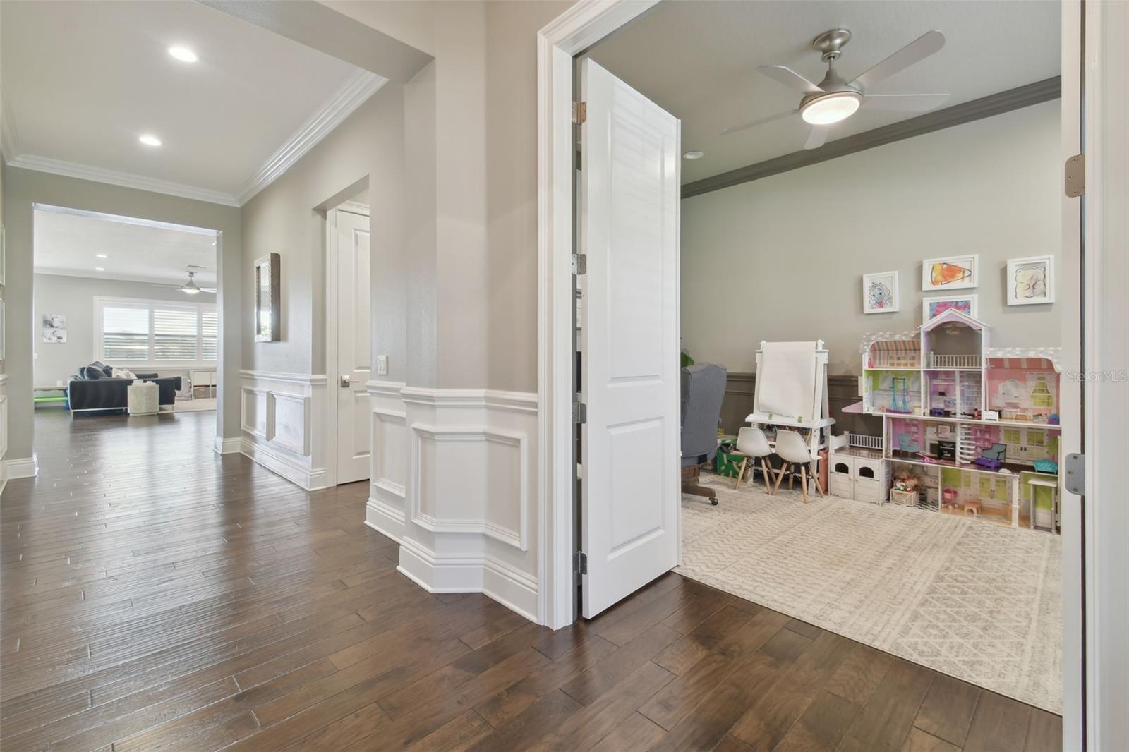 Image 23 of 89 For 3016 Riders Pass