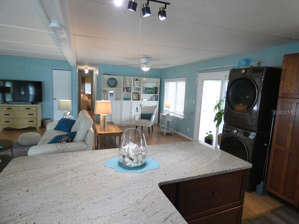 Image 13 of 42 For 9790 66th Street N 100