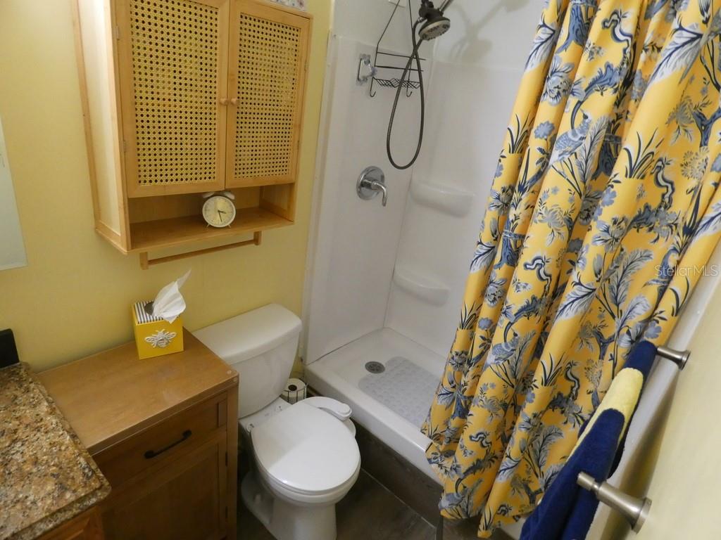 Image 23 of 42 For 9790 66th Street N 100