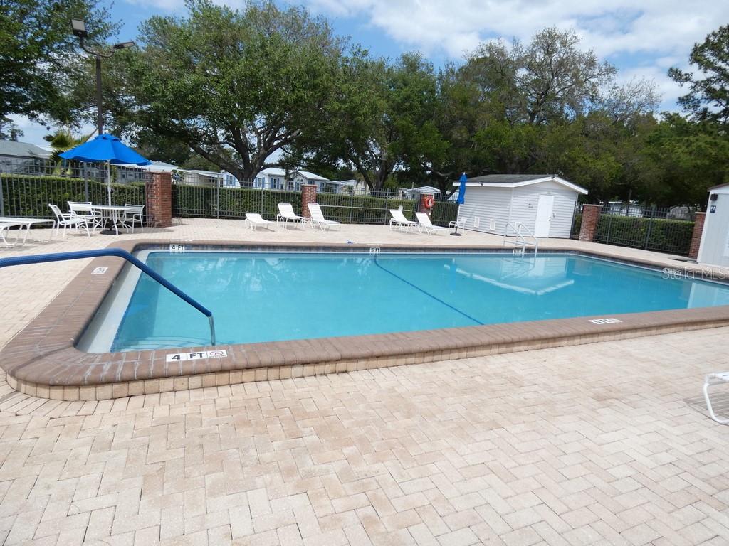 Image 27 of 42 For 9790 66th Street N 100