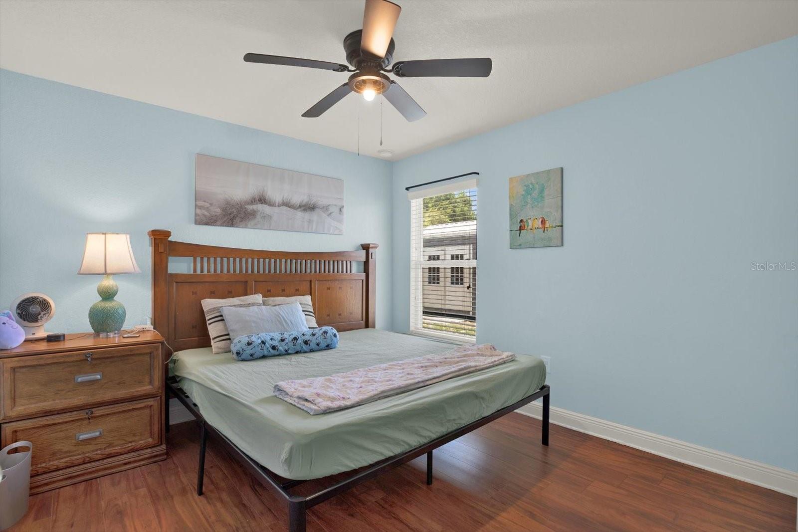 Image 23 of 34 For 14061 White Plains Street