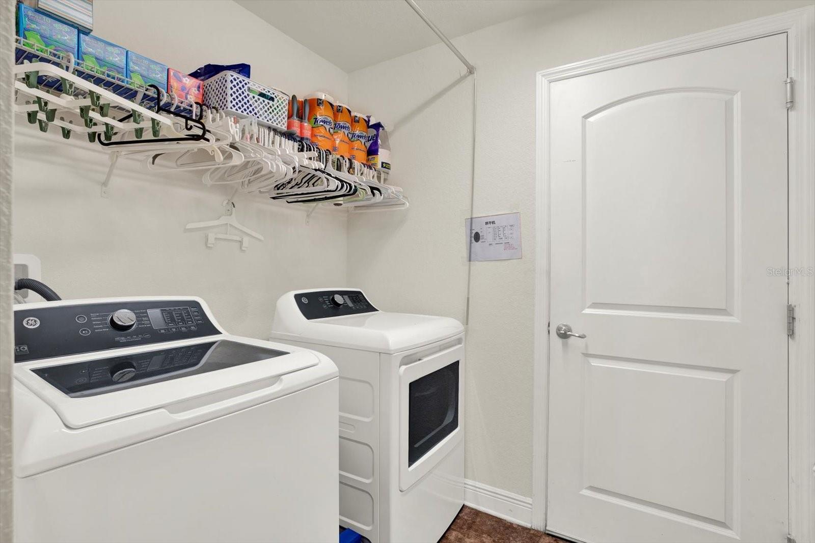 Image 26 of 34 For 14061 White Plains Street