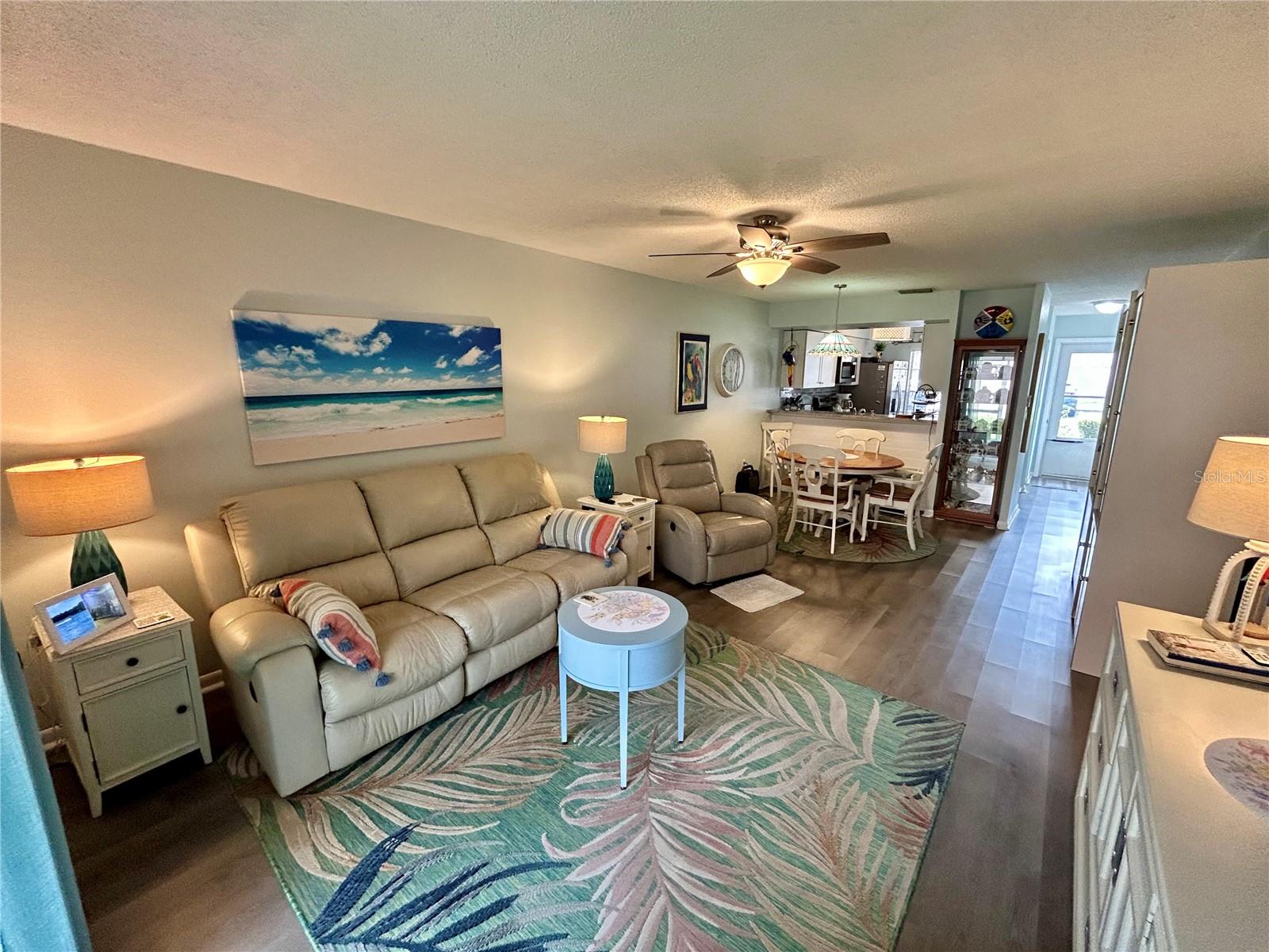 Image 16 of 59 For 6433 Tina Drive 14