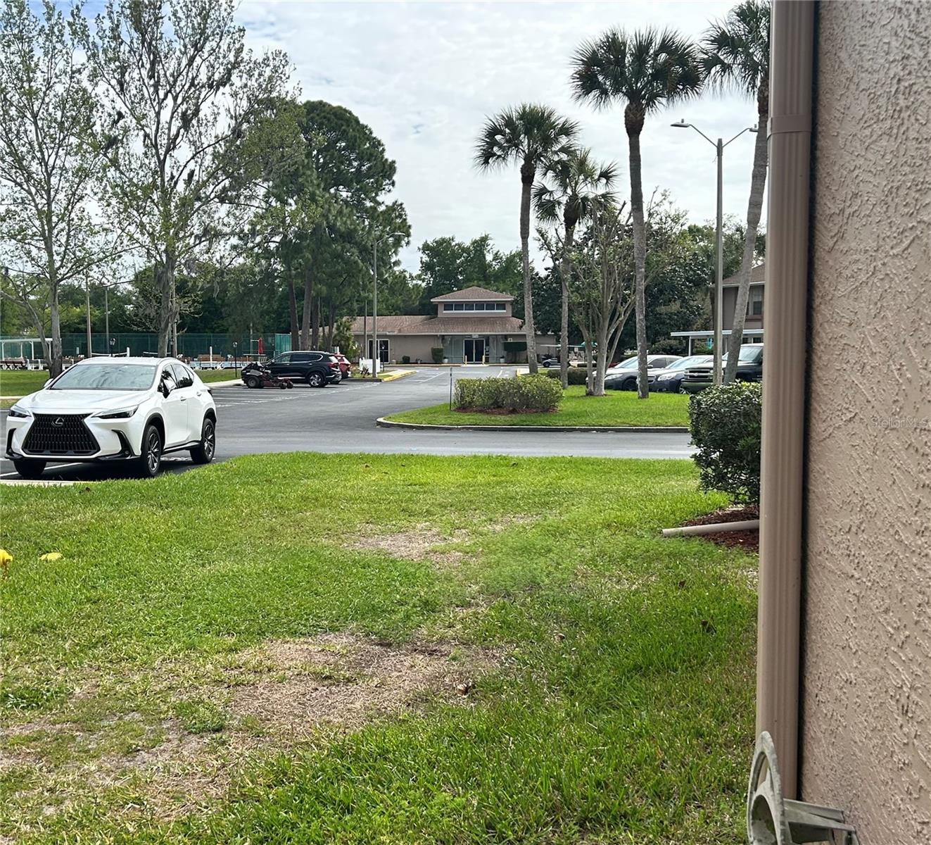 Image 22 of 59 For 6433 Tina Drive 14