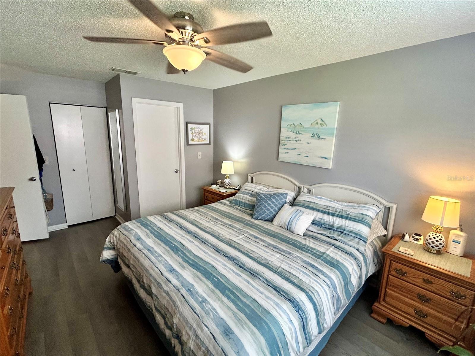 Image 25 of 59 For 6433 Tina Drive 14