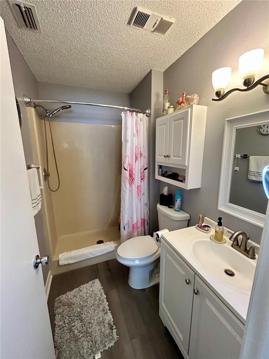 Image 29 of 59 For 6433 Tina Drive 14