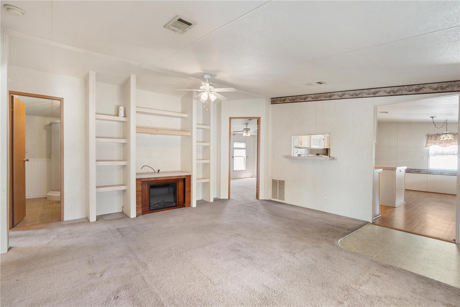 Image 5 of 24 For 5205 Botany Drive