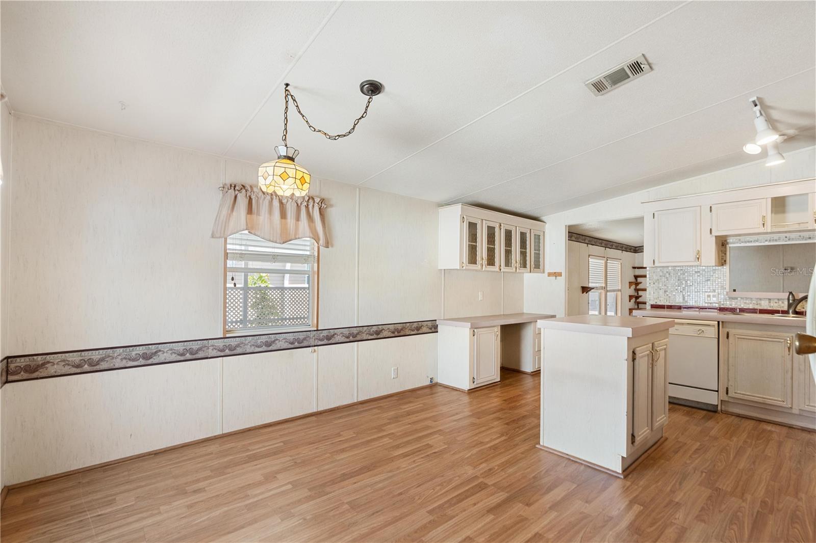 Image 9 of 24 For 5205 Botany Drive