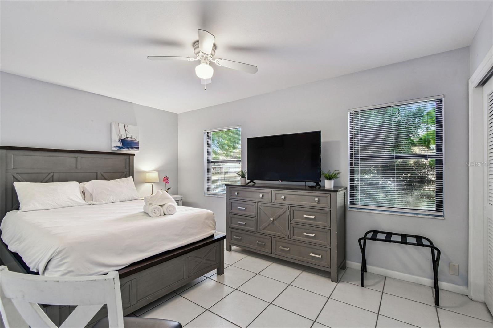 Image 16 of 78 For 5005 Puritan Road