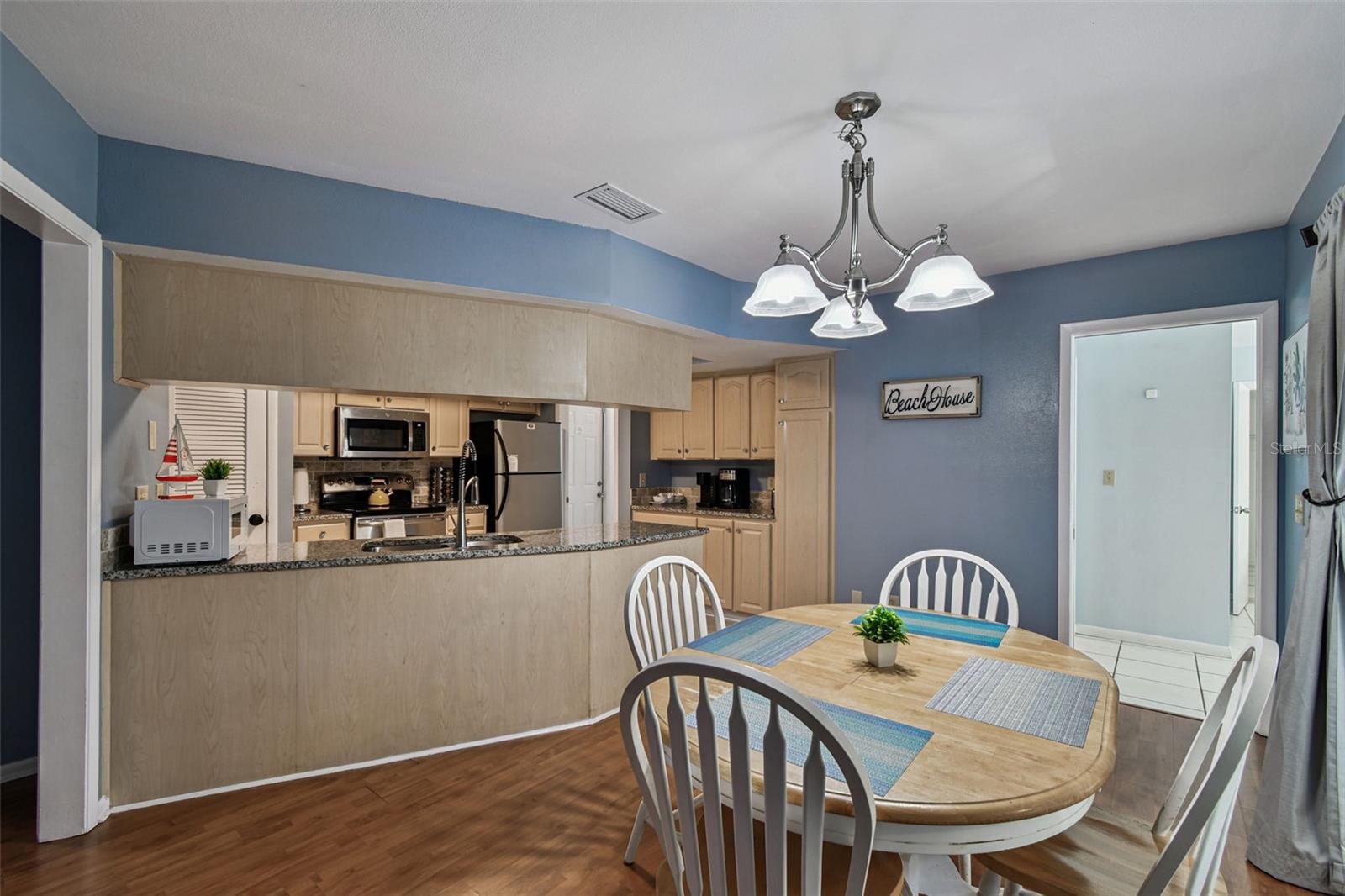 Image 22 of 78 For 5005 Puritan Road