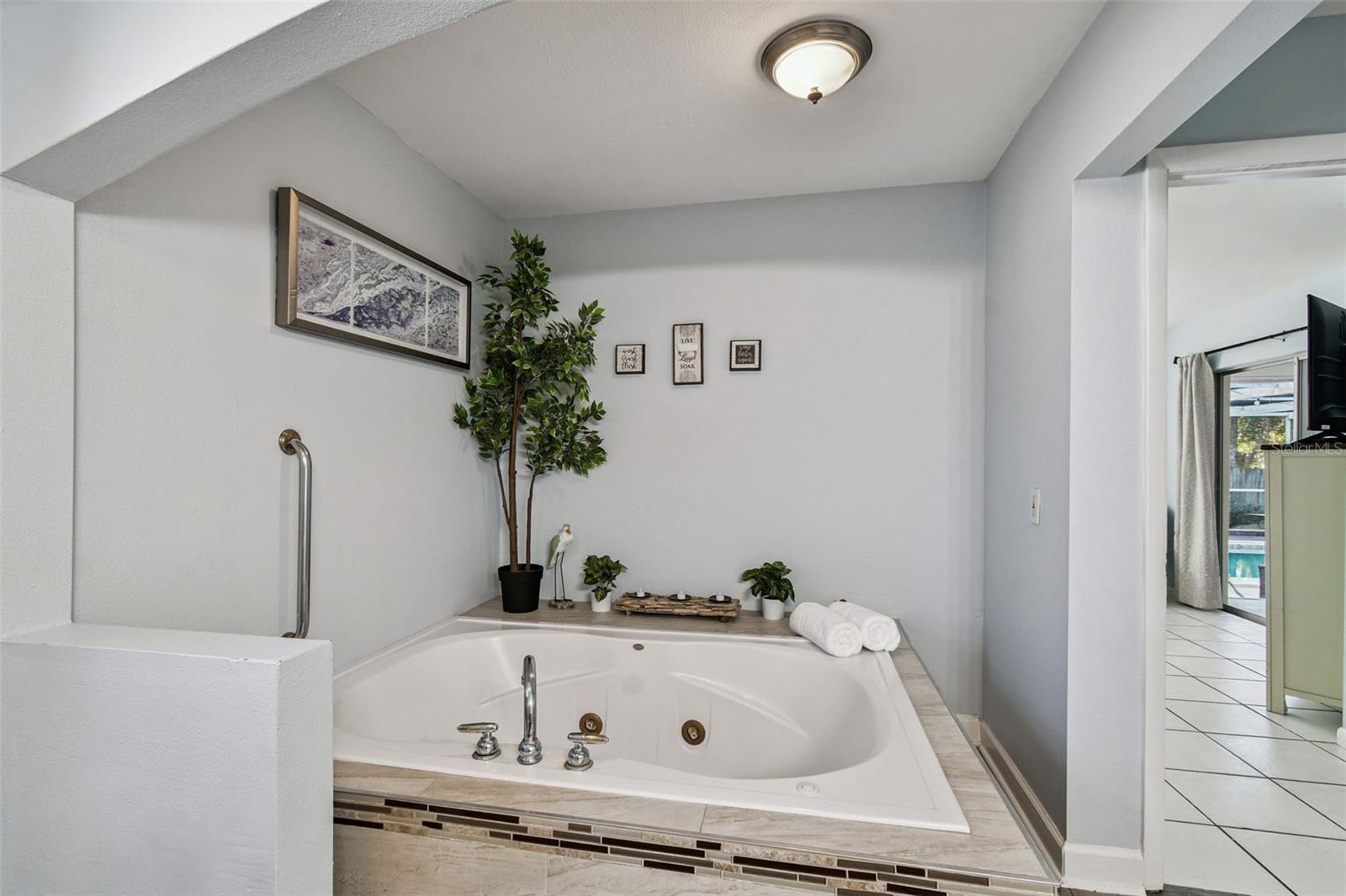 Image 42 of 78 For 5005 Puritan Road