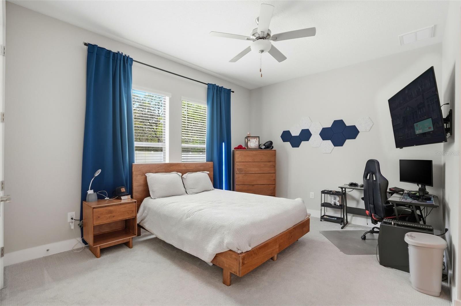 Image 17 of 99 For 13232 Oldenburg Drive