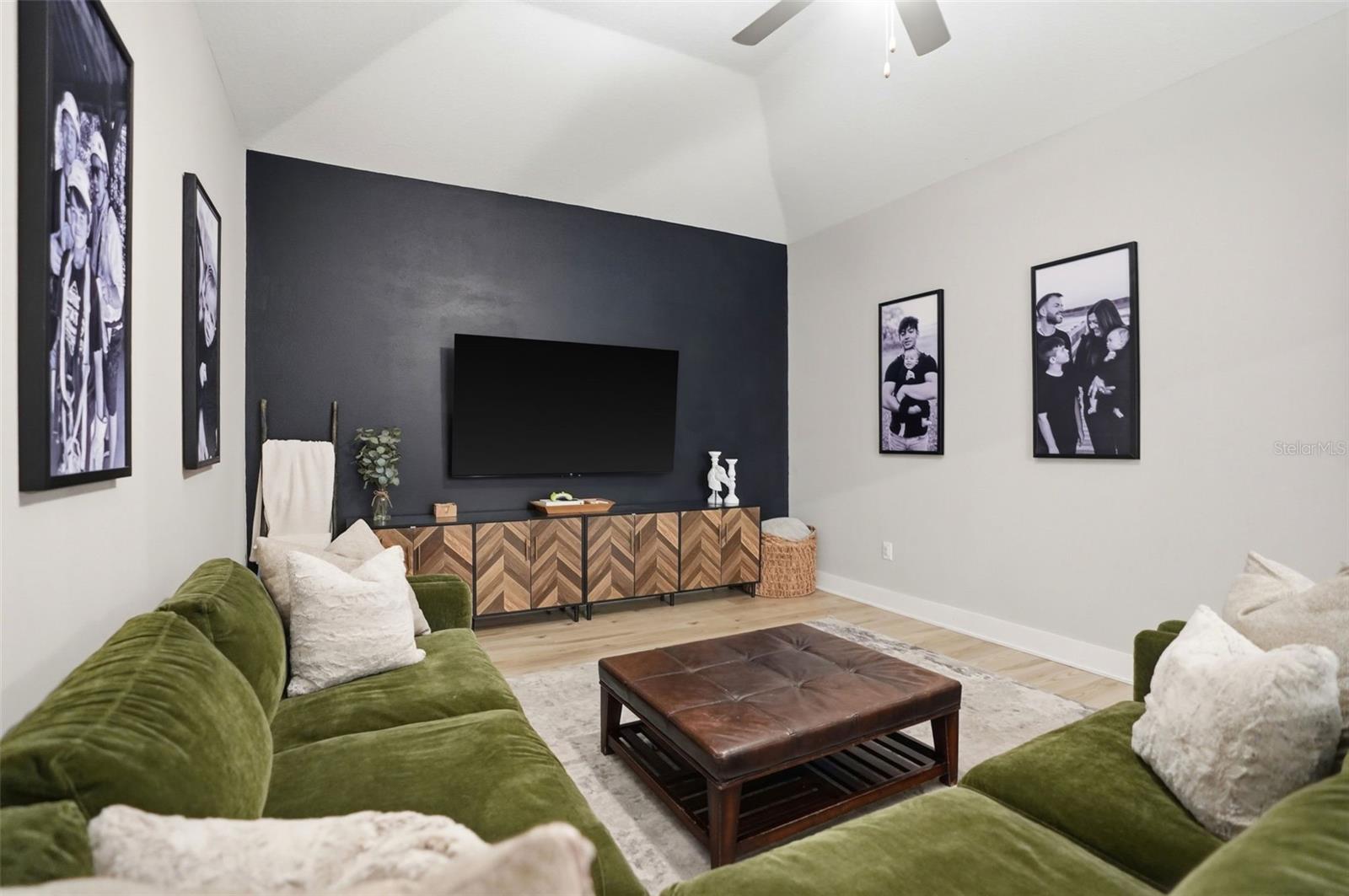 Image 51 of 99 For 13232 Oldenburg Drive