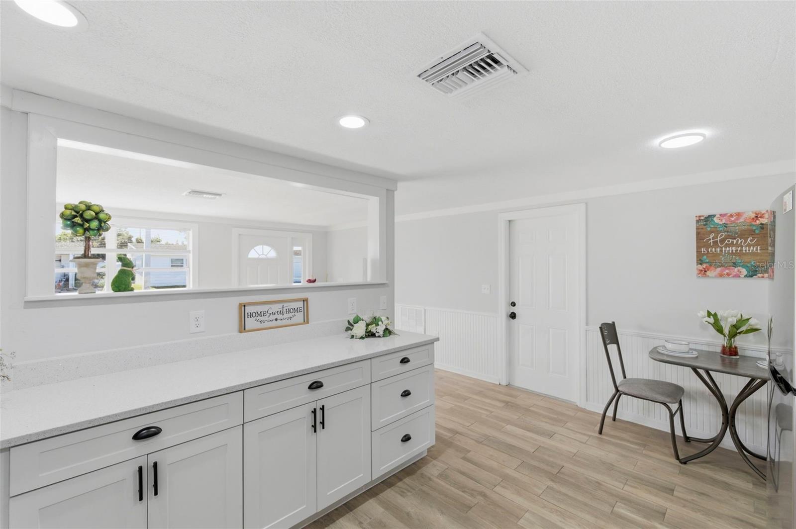 Image 12 of 53 For 9033 Pegasus Avenue