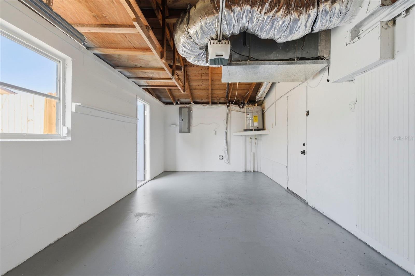 Image 33 of 53 For 9033 Pegasus Avenue