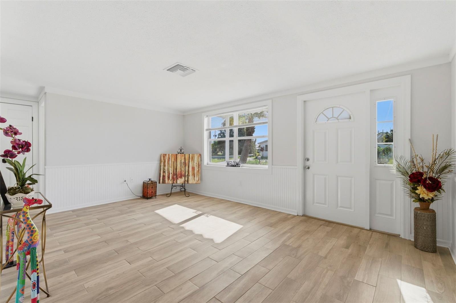 Image 4 of 53 For 9033 Pegasus Avenue