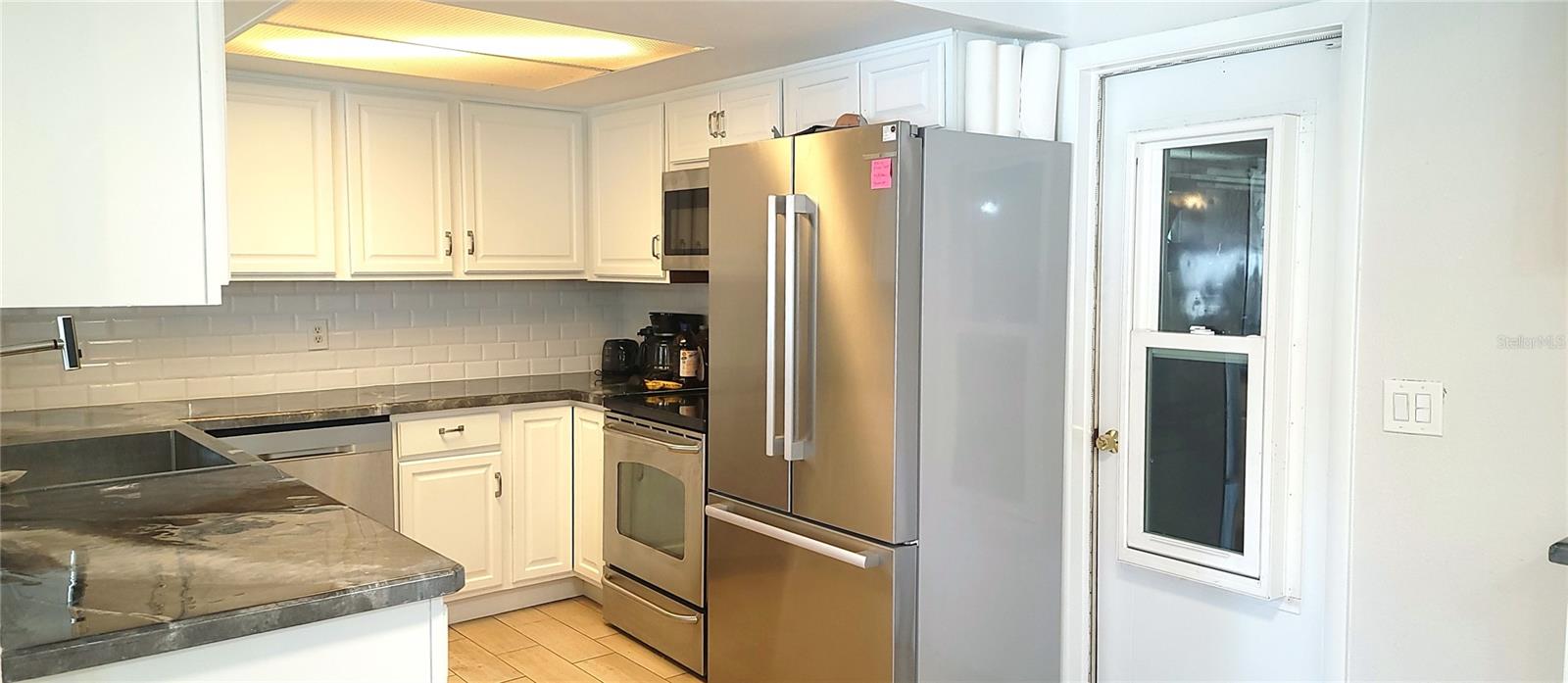 Image 7 of 35 For 10901 Oldham Road