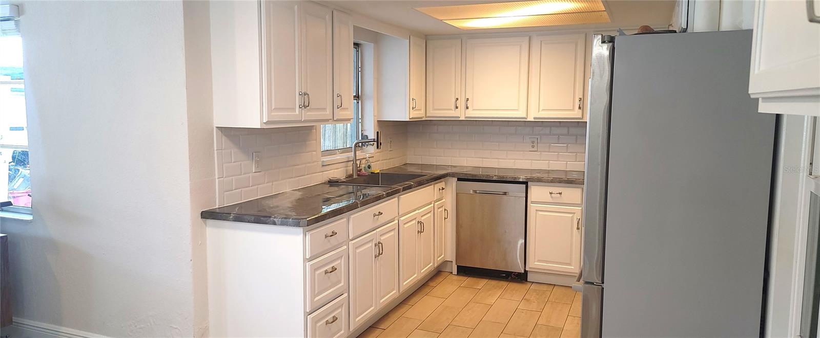 Image 8 of 35 For 10901 Oldham Road