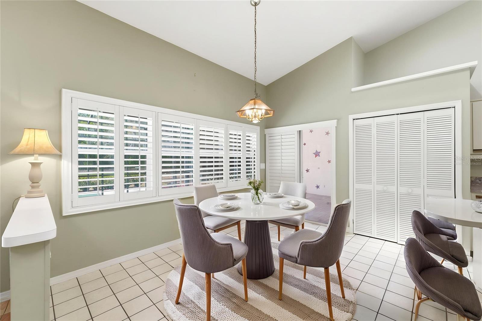 Image 13 of 68 For 18805 Kelly Road