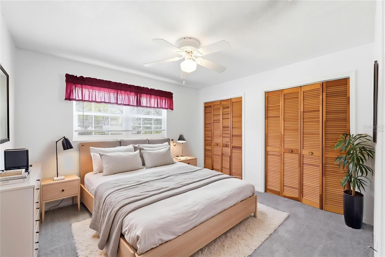 Image 21 of 68 For 18805 Kelly Road