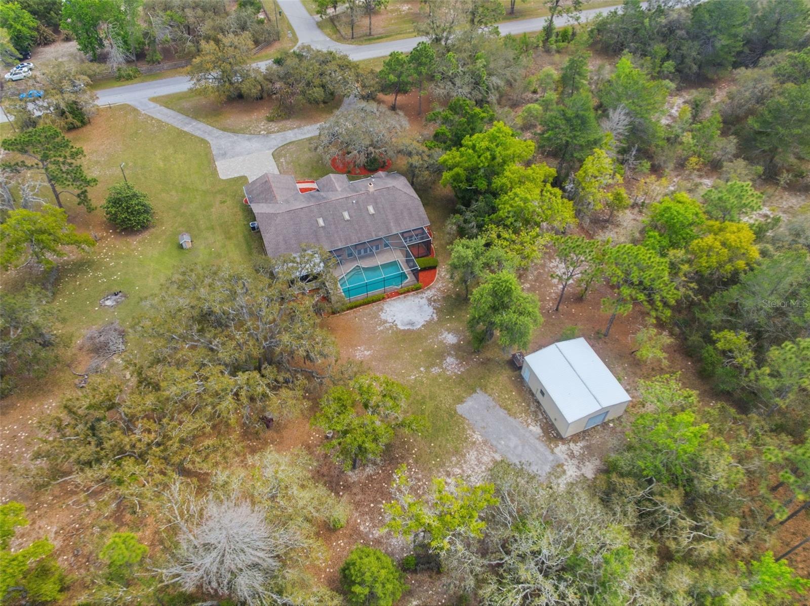 Image 39 of 68 For 18805 Kelly Road