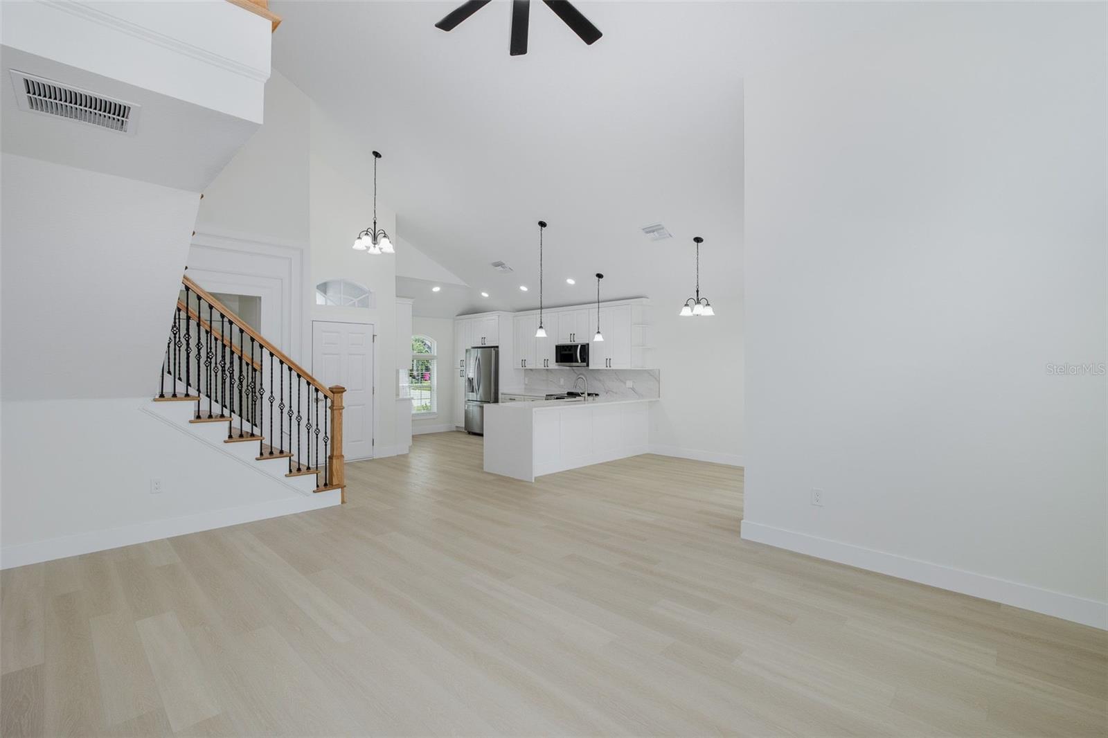 Listing photo id 12 for 2851 Butterfly Landing Drive