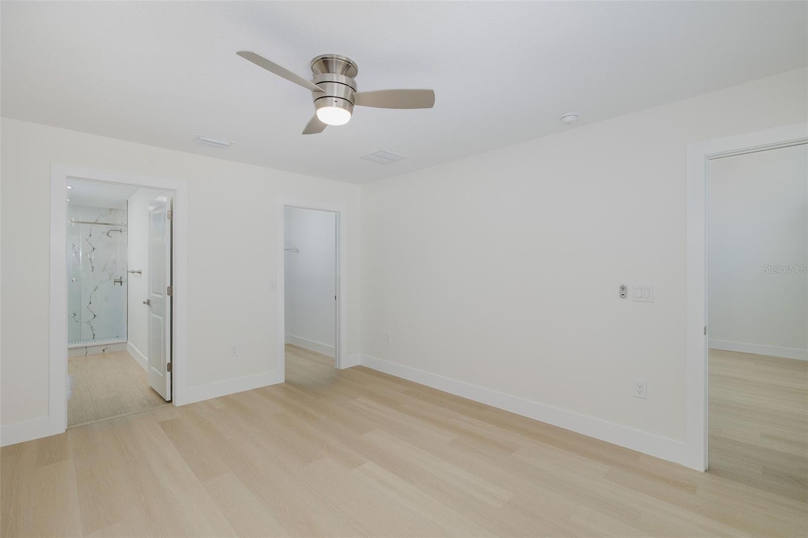 Listing photo id 15 for 2851 Butterfly Landing Drive