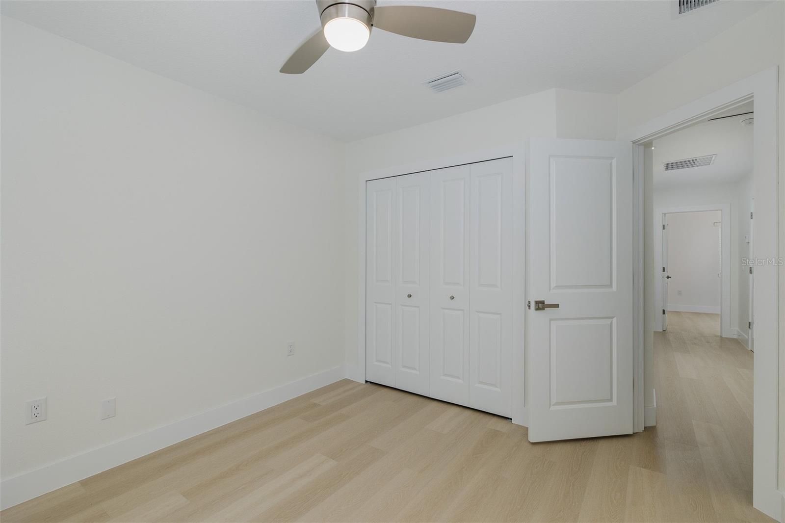 Listing photo id 24 for 2851 Butterfly Landing Drive